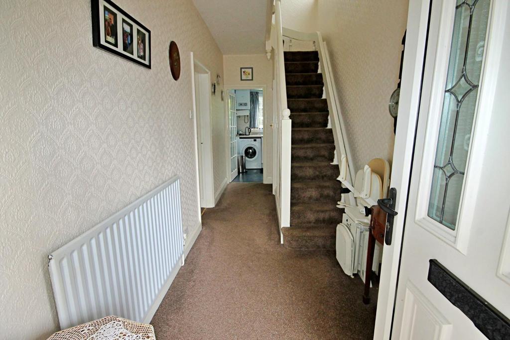 Comberford Road, Tamworth 3 bed semidetached house for sale £220,000