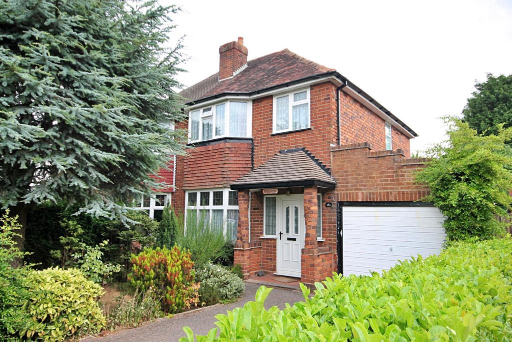 Comberford Road, Tamworth 3 bed semidetached house £220,000