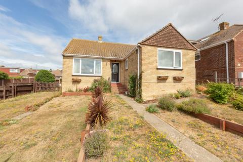 2 bedroom detached bungalow for sale - Mill View Road, Herne Bay