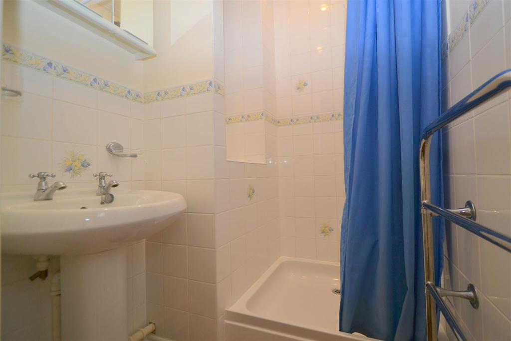 Shower.JPG