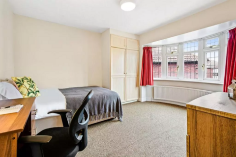 5 bedroom house to rent, Greyshiels Avenue, Headingley, Leeds