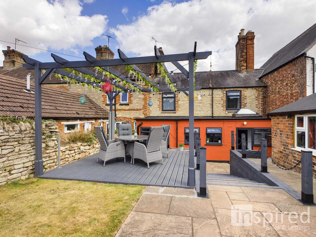 High Street, Higham Ferrers 3 bed terraced house for sale £325,000