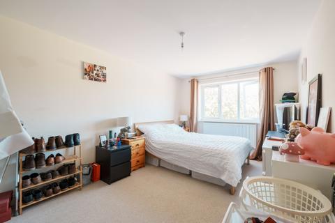 2 bedroom flat to rent, Spire Close, Titchfield Common, PO14 4FE