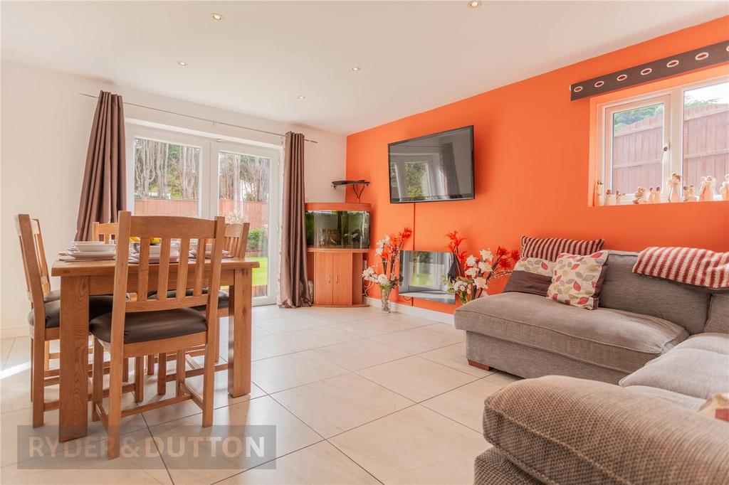 Newbury Grove, Heywood, Rochdale... 5 bed semidetached house £375,000