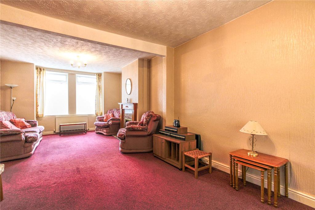 Repton Road, Brislington, Bristol, BS4 3 bed semidetached house £400,000