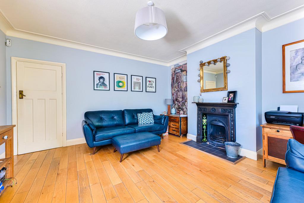 Southbourne Grove, Westcliffonsea, SS0 4 bed semidetached house for