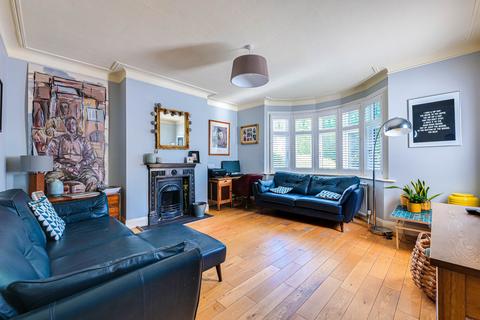 4 bedroom semi-detached house for sale, Southbourne Grove, Westcliff-on-sea, SS0