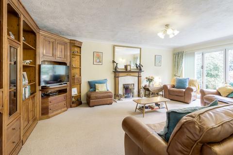 3 Duchy Close, Chelveston, Wellingborough, NN9 6AW