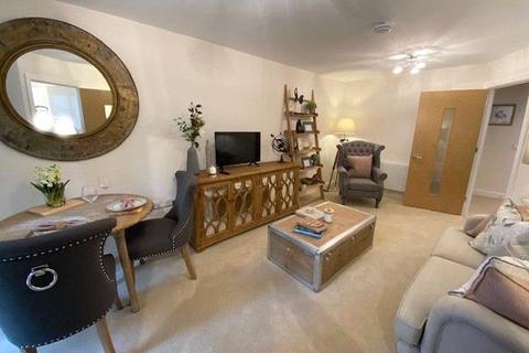 1 bedroom retirement property for sale, Lindsay Road, Branksome Park, Poole, Dorset, BH13