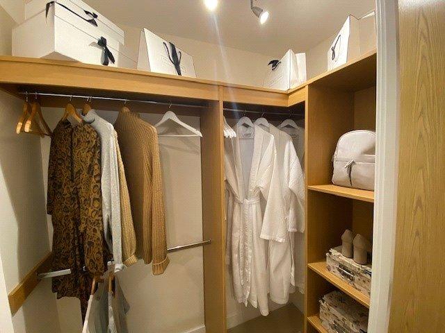 Flat 3 Walk Wardrobe