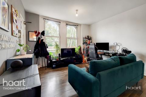 Flat 4, 49 Penge Road, London, SE25 4EJ