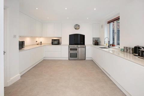 7 bedroom semi-detached house for sale, Victoria Park Road, Exeter, Devon, EX2