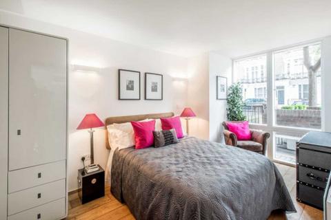 1 bedroom apartment to rent, Cheyne Walk, London SW3