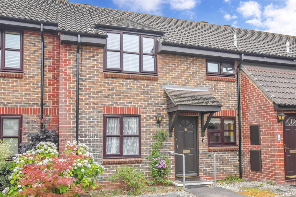 Stein Road, Southbourne, Hampshire 2 bed ground floor flat £210,000