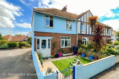 3 bedroom end of terrace house for sale, Dane Road, Minnis Bay, Birchington, CT7