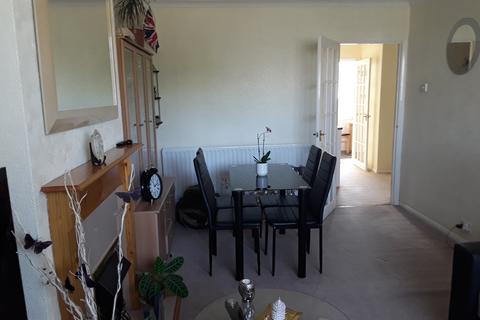 2 bedroom flat to rent, Norton Leys, Hillside, Rugby, CV22