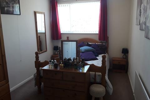 2 bedroom flat to rent, Norton Leys, Hillside, Rugby, CV22