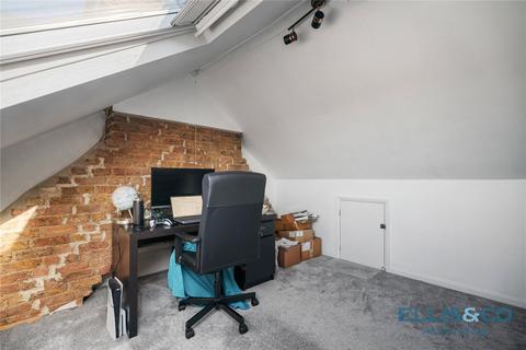 27 Birstall Road, London, N15 5EN