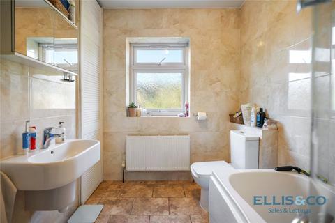 27 Birstall Road, London, N15 5EN