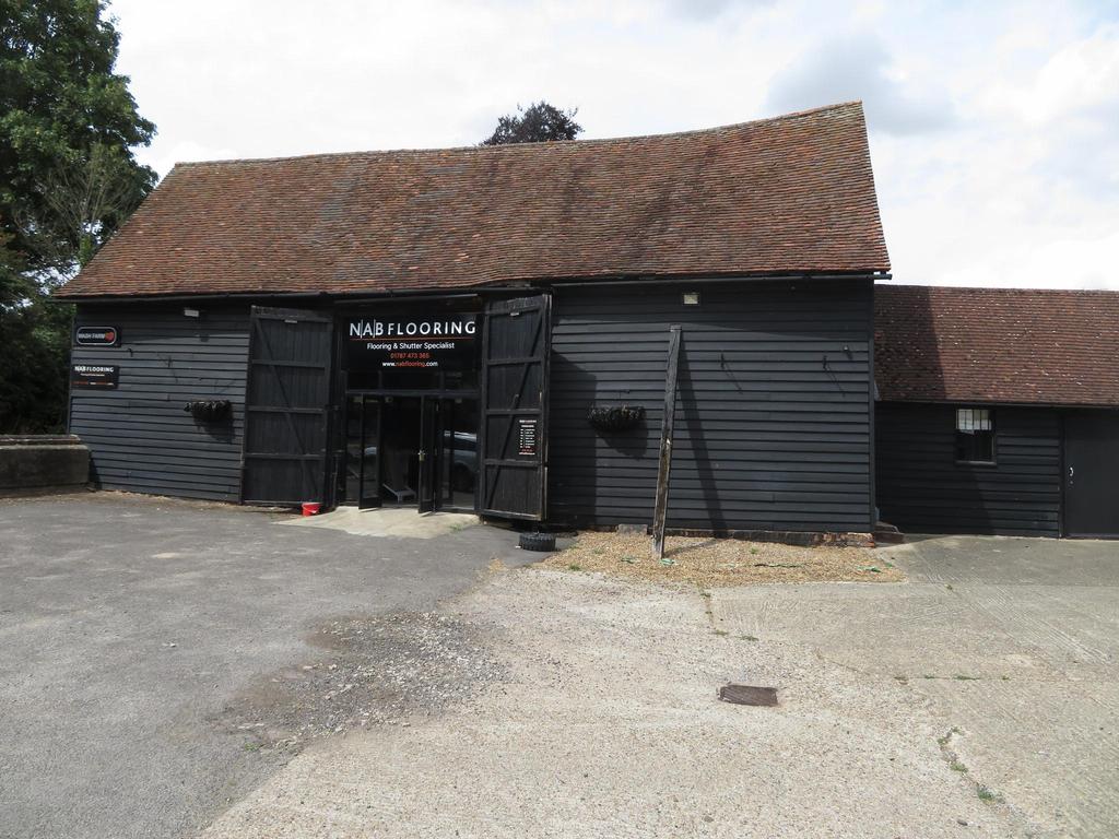 Sible Hedingham Retail property (out of town) to rent £1,250 pcm (£