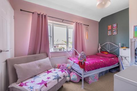33 Saxton Road, Abingdon, OX14 5JD