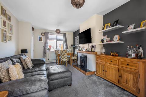 33 Saxton Road, Abingdon, OX14 5JD