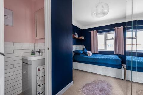 33 Saxton Road, Abingdon, OX14 5JD