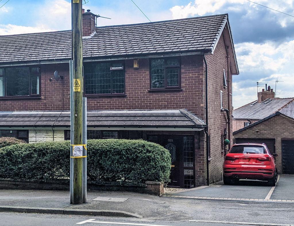 Cooper Street, Springhead, Saddleworth, OL4 3 bed semidetached house