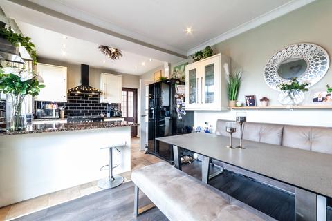 53 Cooper Street, Springhead, Oldham, OL4 4QS