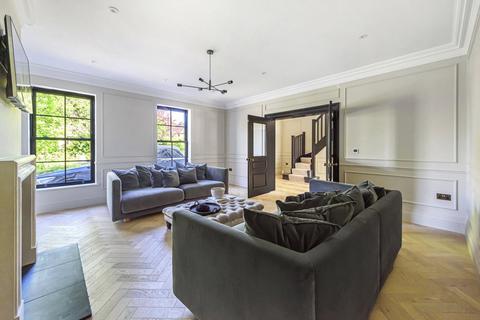 Arthur House Cobham Way, East Horsley, Leatherhead, KT24 5BH