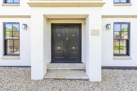 Arthur House Cobham Way, East Horsley, Leatherhead, KT24 5BH