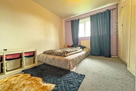 2 bedroom maisonette to rent - Baxter Road, Ilford, Essex, IG1