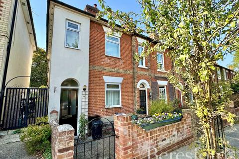 3 bedroom end of terrace house for sale, Castle Road, Colchester, CO1