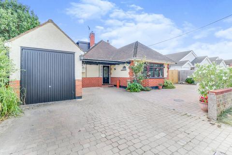 17 Hillcrest Road, Hockley, SS5 4QB