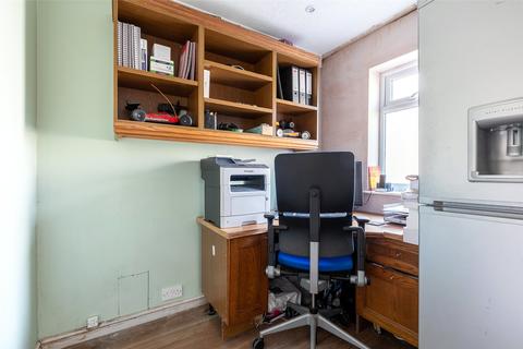 15 Ollerton, Bracknell, RG12 7RA