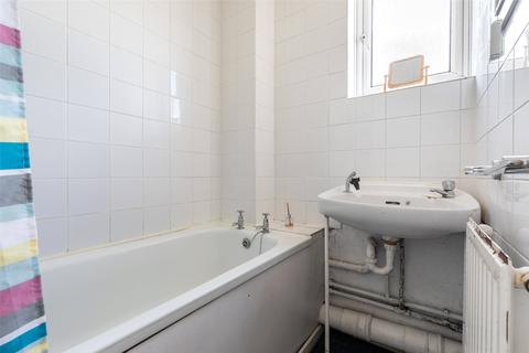 15 Ollerton, Bracknell, RG12 7RA