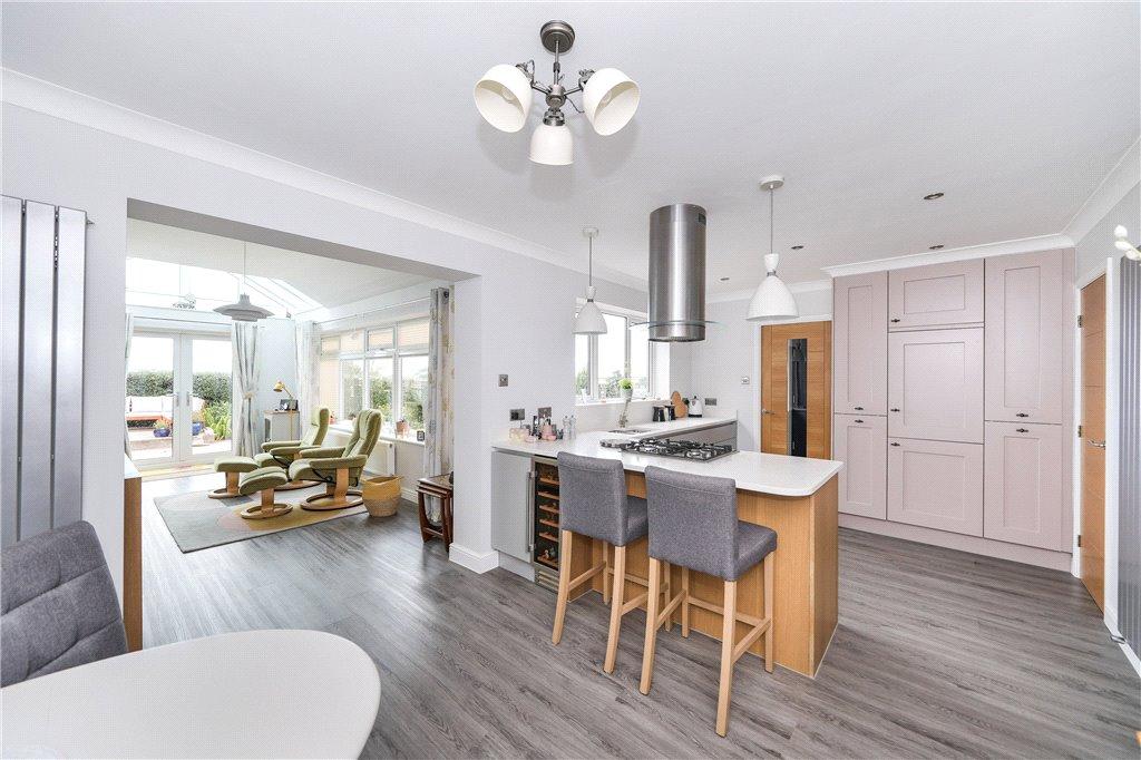 Heron Close, Aiskew, Bedale, North... 4 bed detached house £369,950