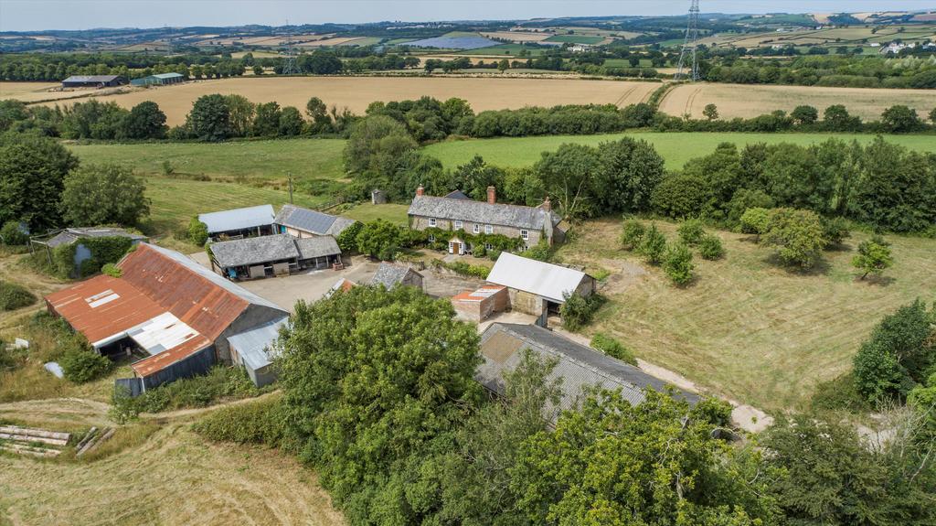 Nympton, South Molton, Devon, EX36 5 bed detached house £1,370,000
