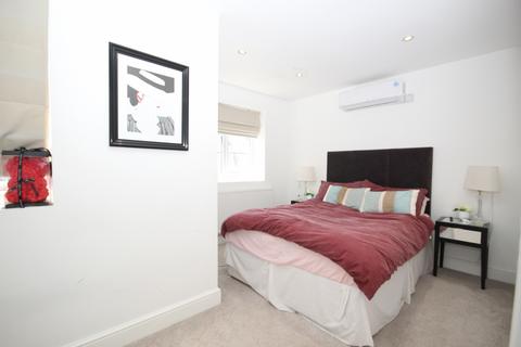 1a Craigmuir Park, Wembley, HA0 1NY