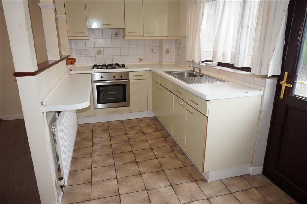 Kitchen :