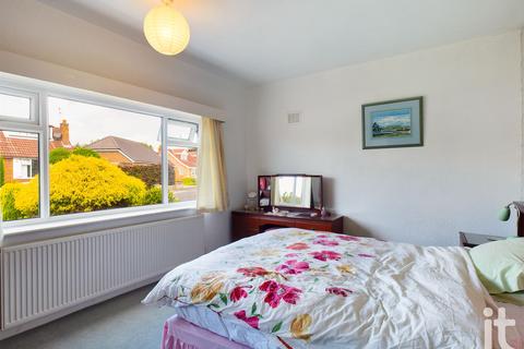 15 Willow Road, High Lane, Stockport, SK6 8HS