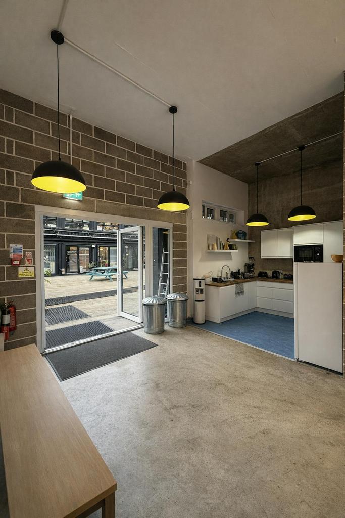 Kitchen Area.png