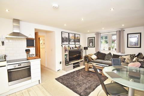2 bedroom ground floor flat for sale, Epsom Court, Skipton Road, Harrogate