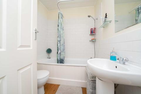 1a Venetia Road, London, W5 4JD