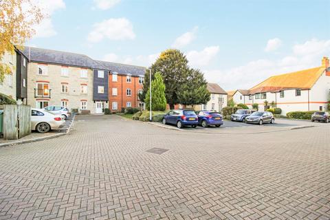 2 bedroom apartment for sale - Ely Court, Wroughton, Swindon