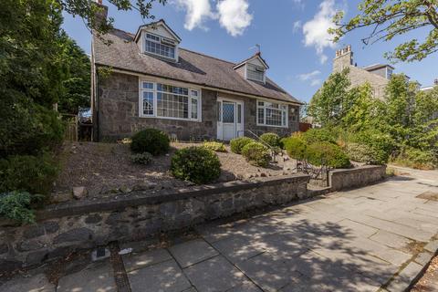 3 bedroom detached house to rent, Brighton Place, Aberdeen