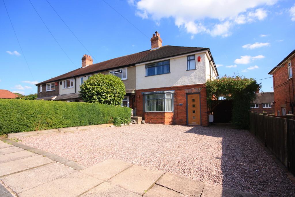 Jaycean Avenue, Tunstall, StokeonTrent 2 bed end of terrace house £130,000