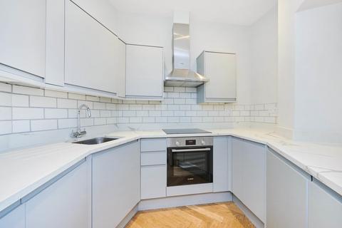 3 bedroom apartment to rent, Hans Crescent, Knightsbridge, SW1X