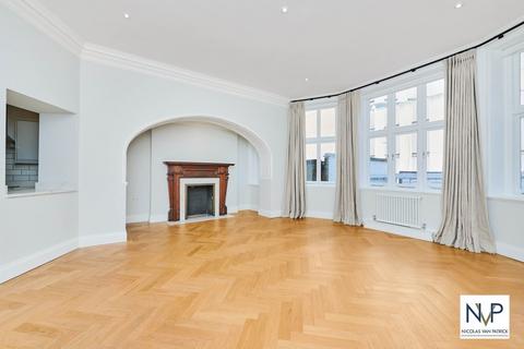 3 bedroom apartment to rent, Hans Crescent, Knightsbridge, SW1X