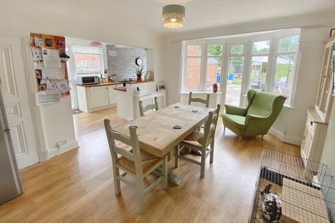 30 Broad Lane, Coventry, CV5 7AB